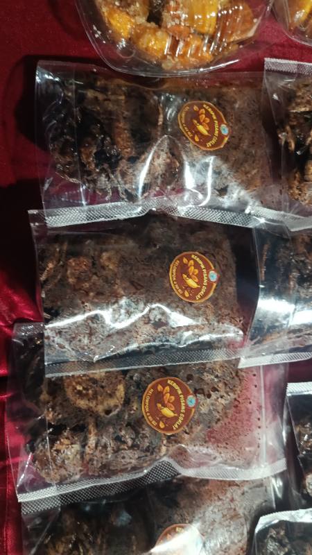 Keripik pisang coklat